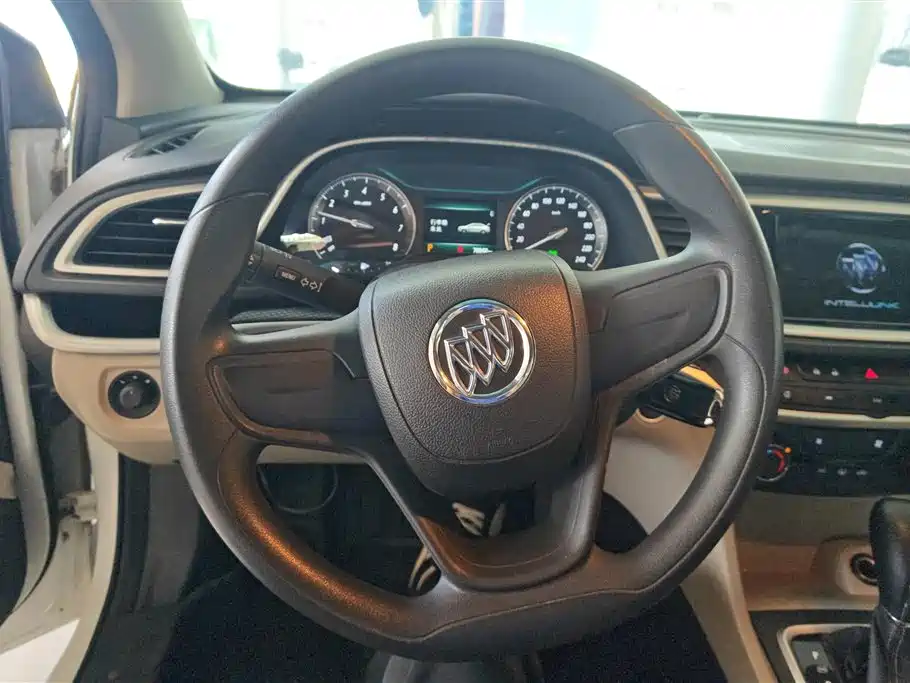 Buick Excelle 2020 — фото 15