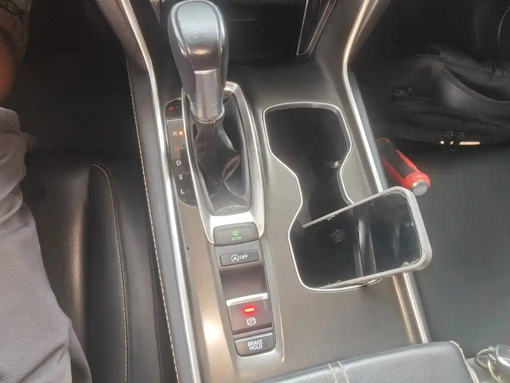 Honda Accord 2021 — фото 14