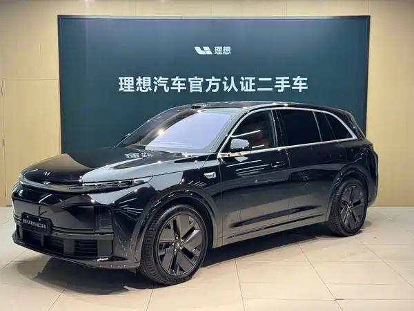 Li Auto L7 2025