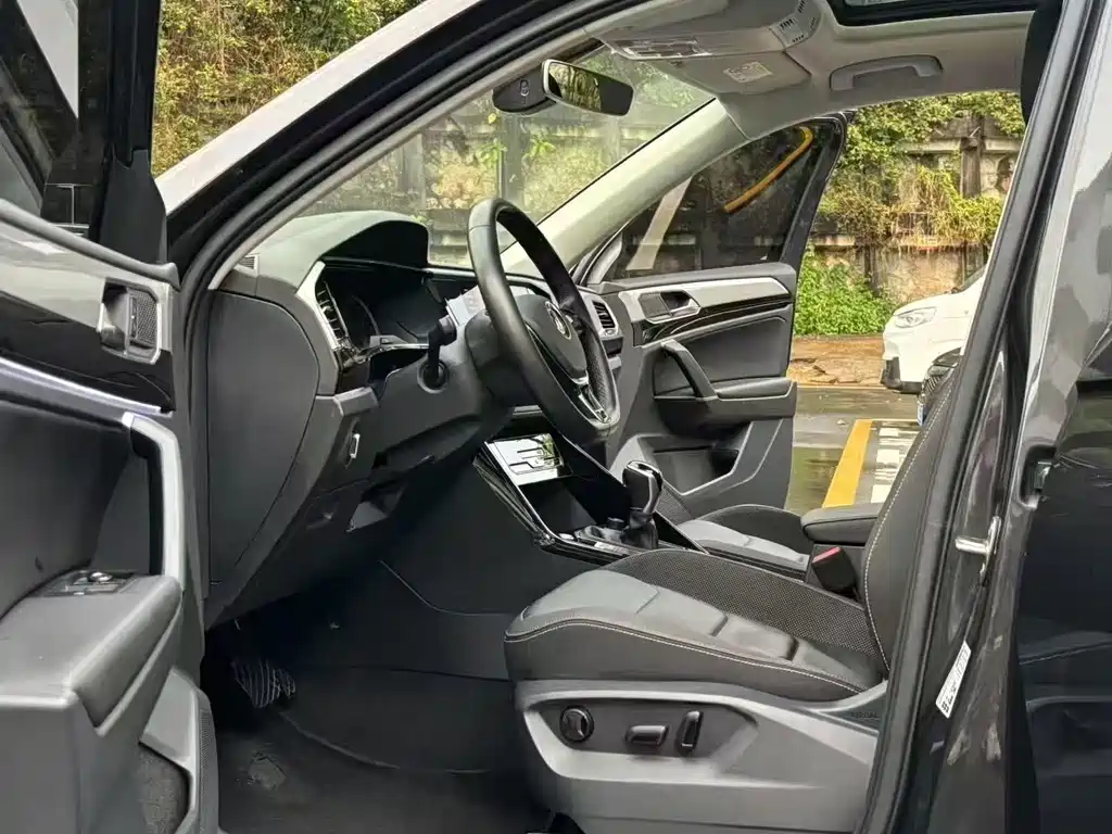 Volkswagen Tayron 2021