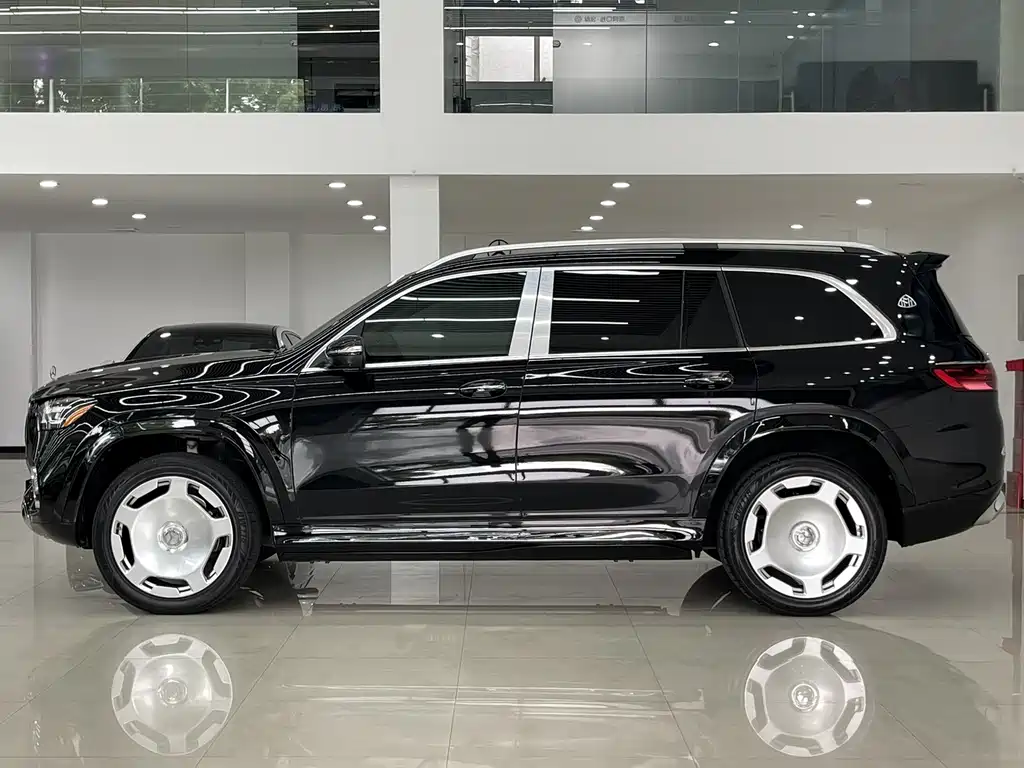 Mercedes-Benz GLS 2024 — фото 4