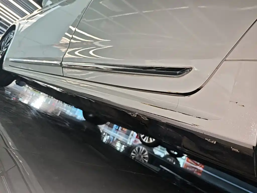 Lincoln Continental 2021 — фото 22