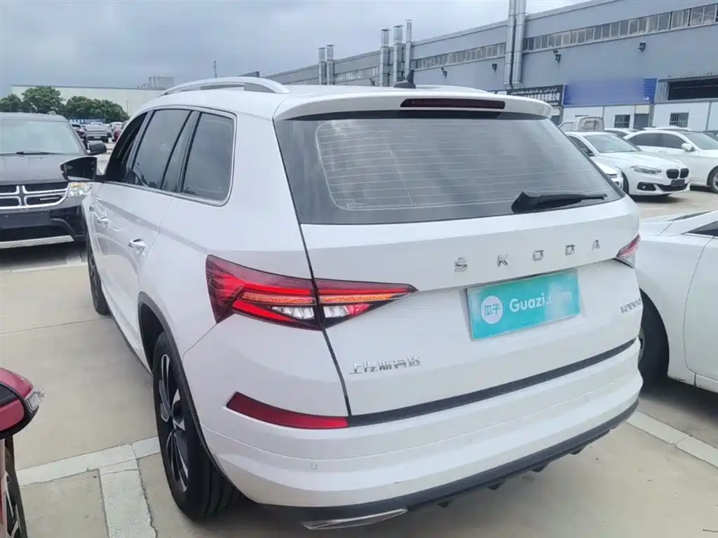 Skoda Kodiaq 2023 — фото 5