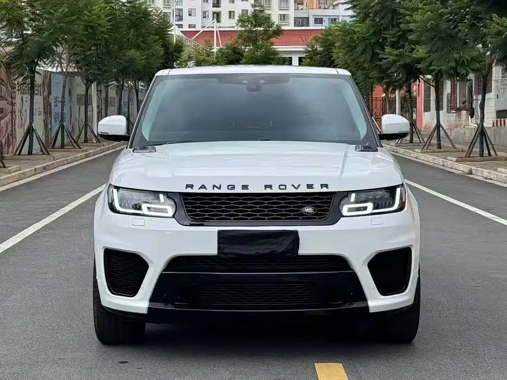 Land Rover Range Rover Sport 2017 — фото 9