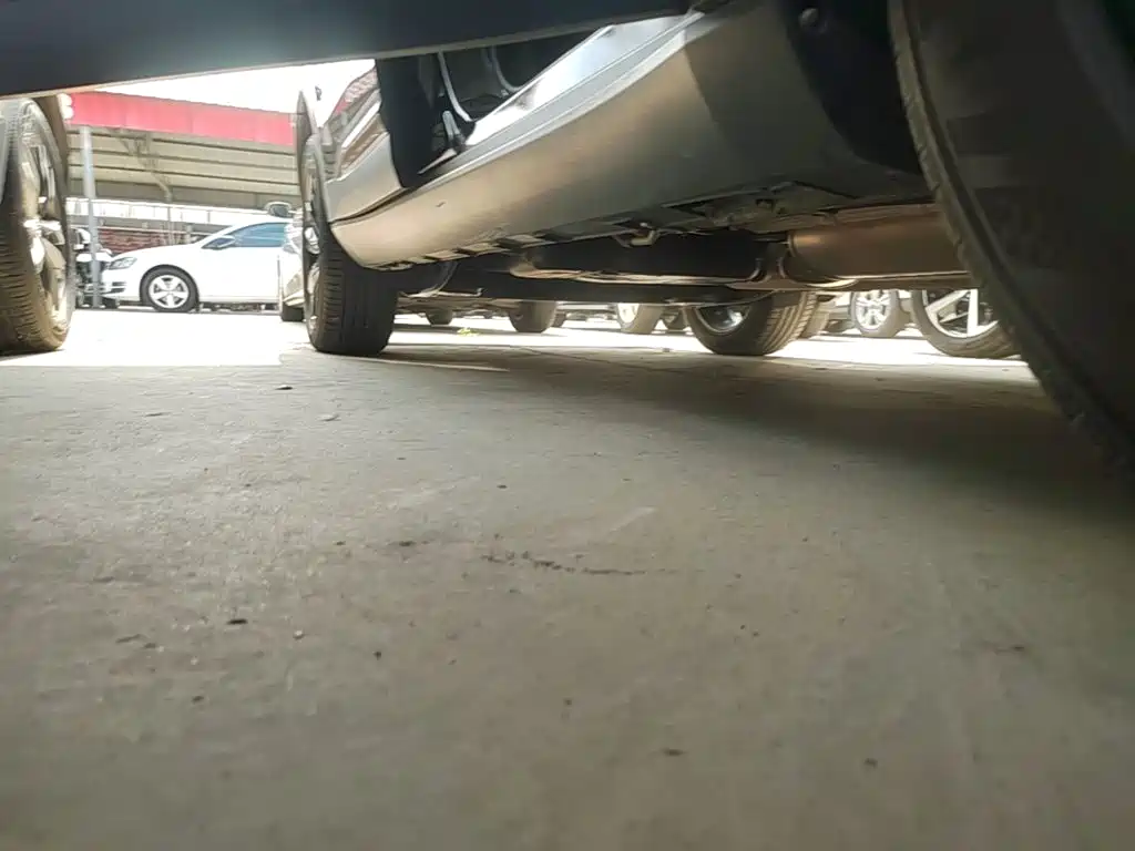 Geely Haoyue 2022 — фото 19
