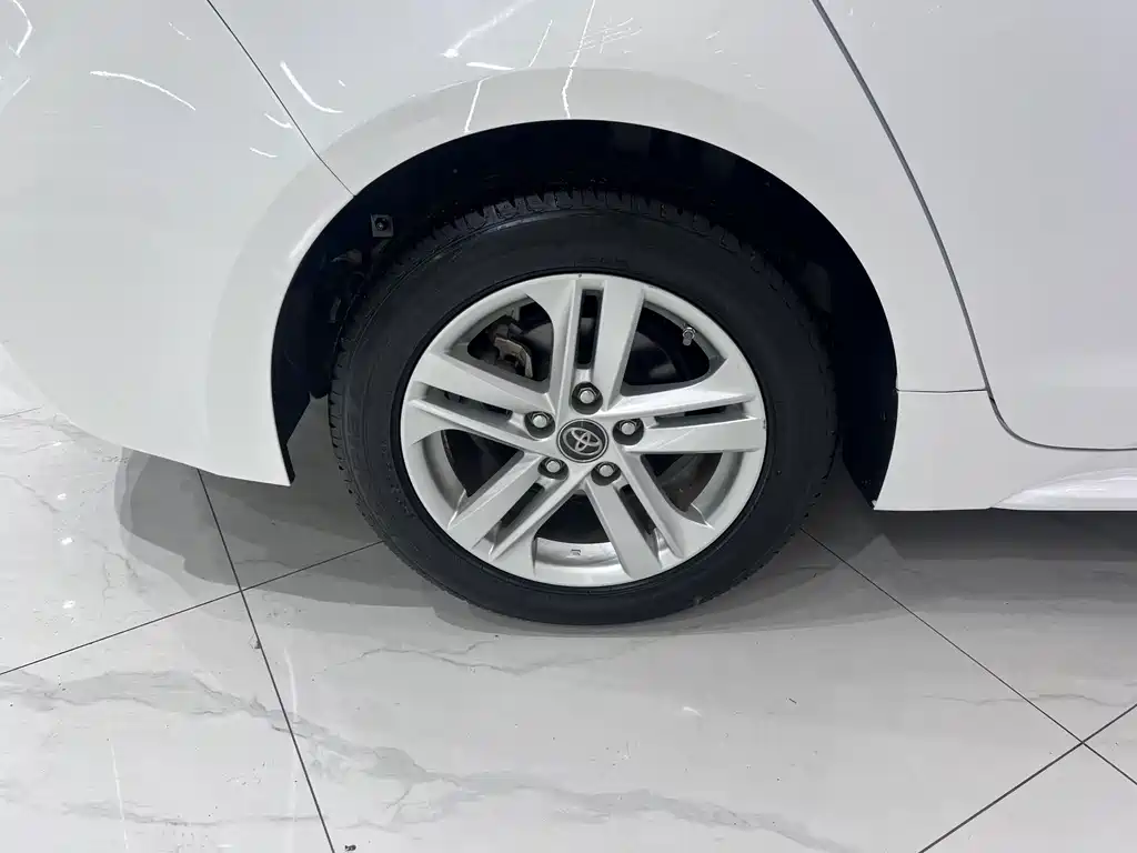 Toyota Levin 2022 — фото 18