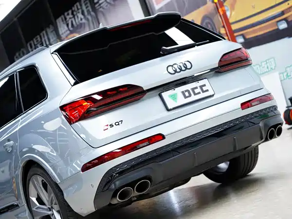 Audi SQ7 2024