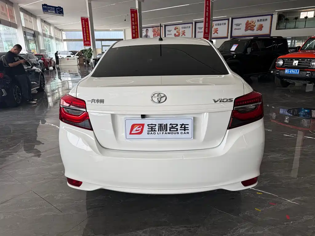 Toyota Vios 2023 — фото 6