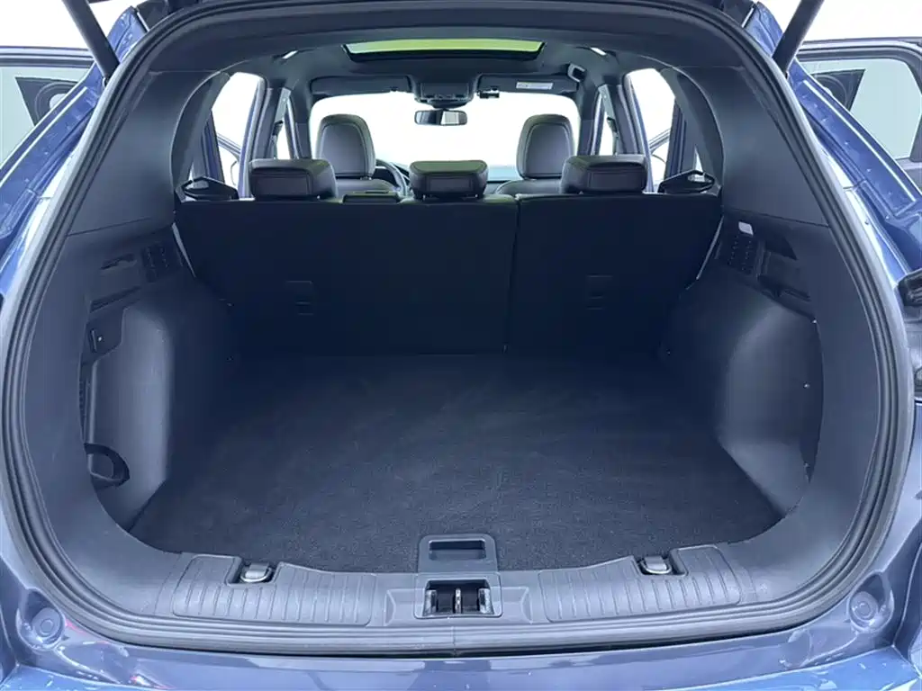 Ford Escape 2020 — фото 18