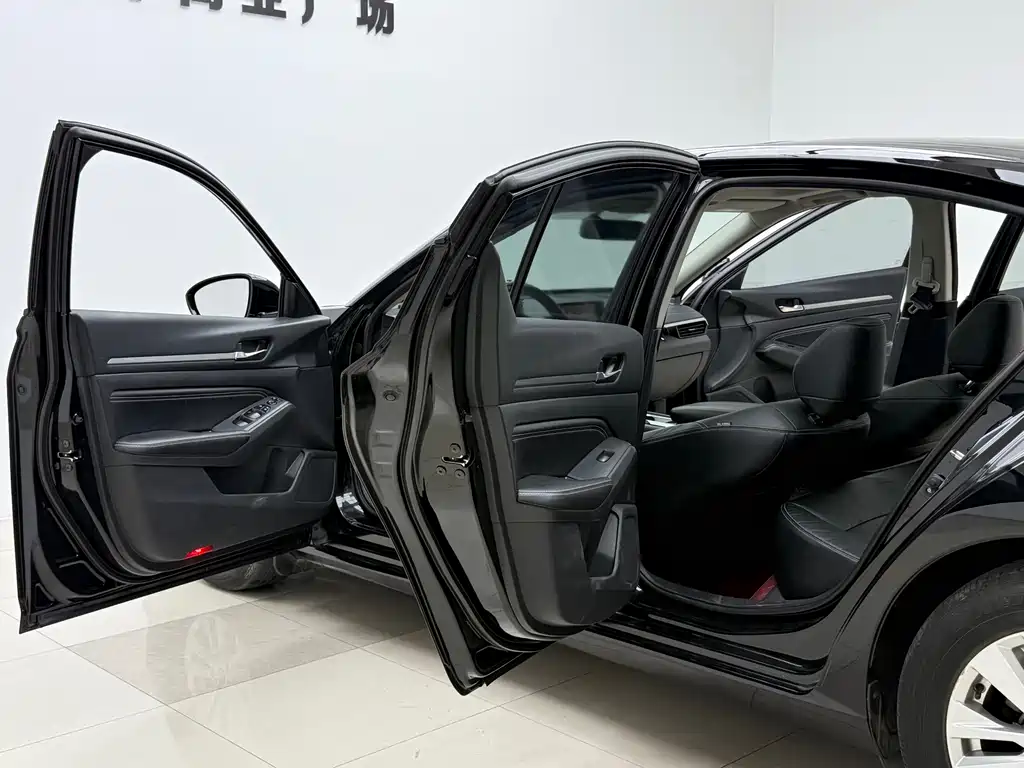 Nissan Teana 2019
