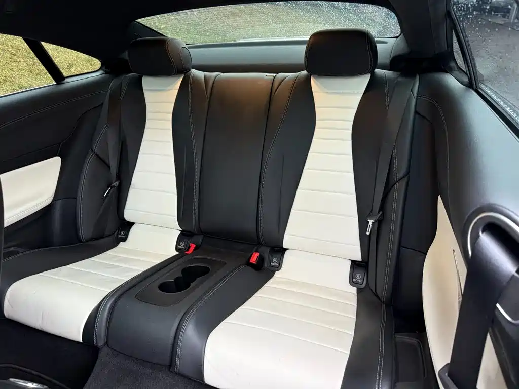 Mercedes-Benz E-Class 2021 — фото 10