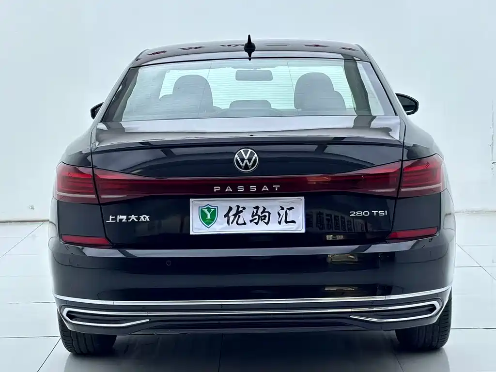 Volkswagen Passat 2022