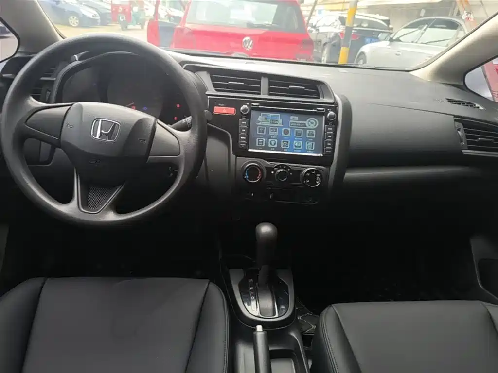 Honda Fit 2015 — фото 10