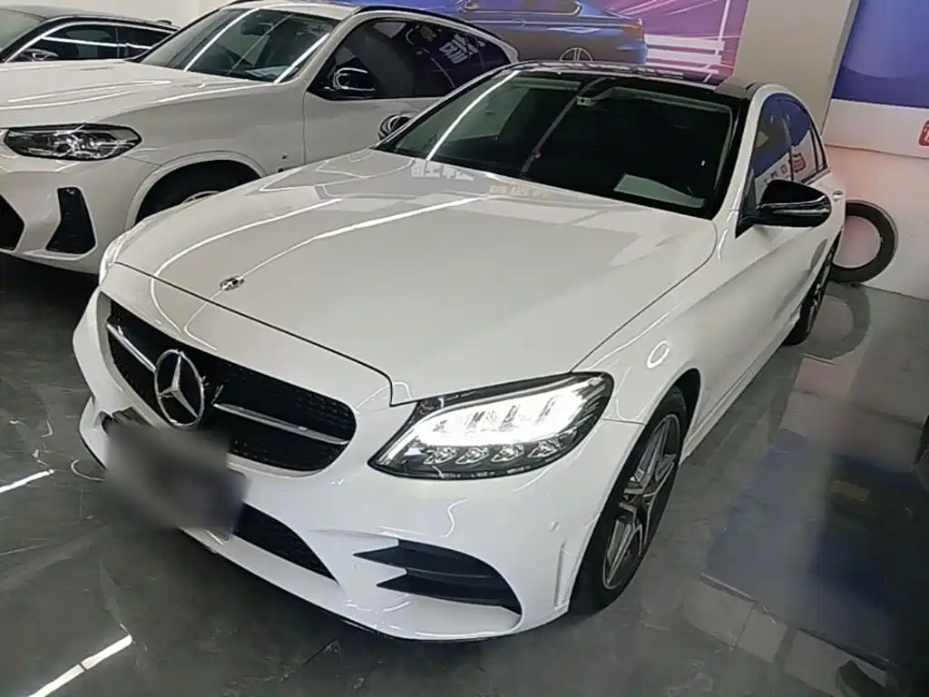Mercedes-Benz C-Class 2021