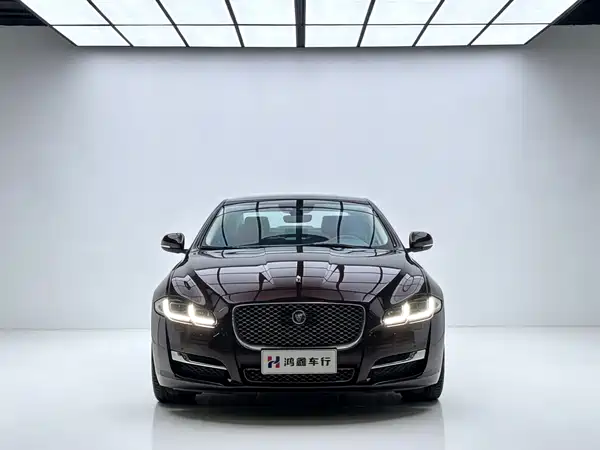 Jaguar XJ 2018