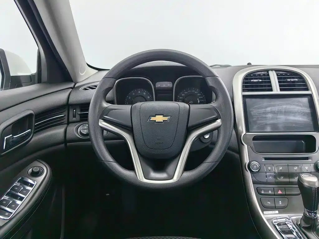 Chevrolet Malibu 2014 — фото 11