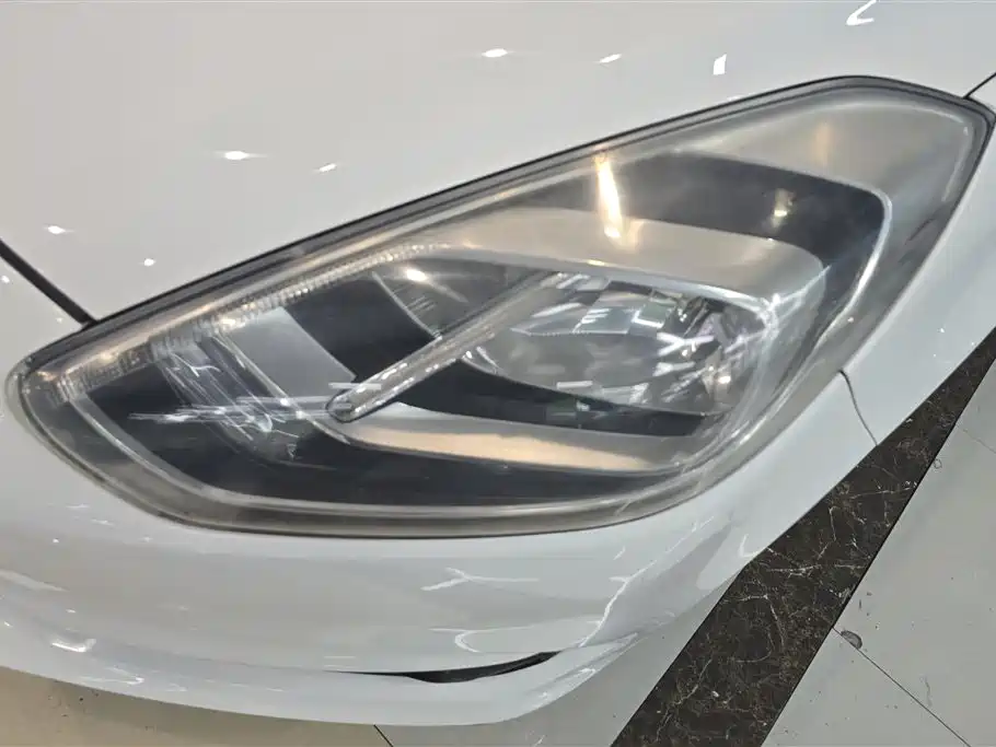 Ford Escort 2019