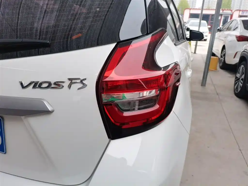Toyota Vios FS 2022 — фото 8