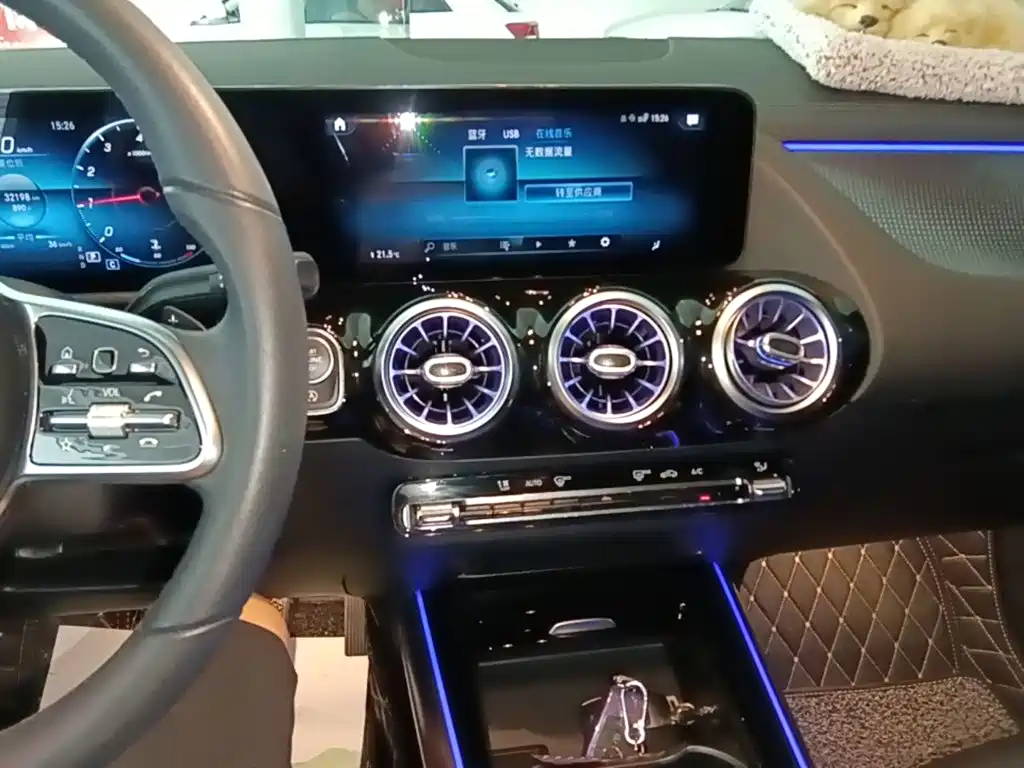 Mercedes-Benz GLA 2020 — фото 13