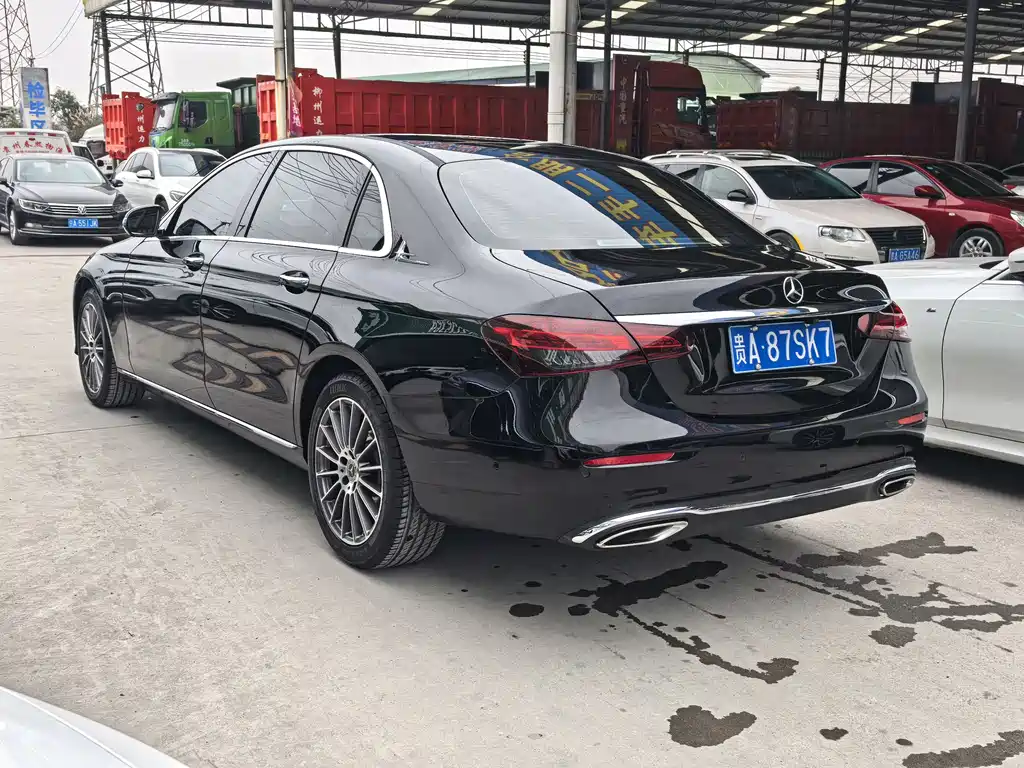 Mercedes-Benz E-Class 2022