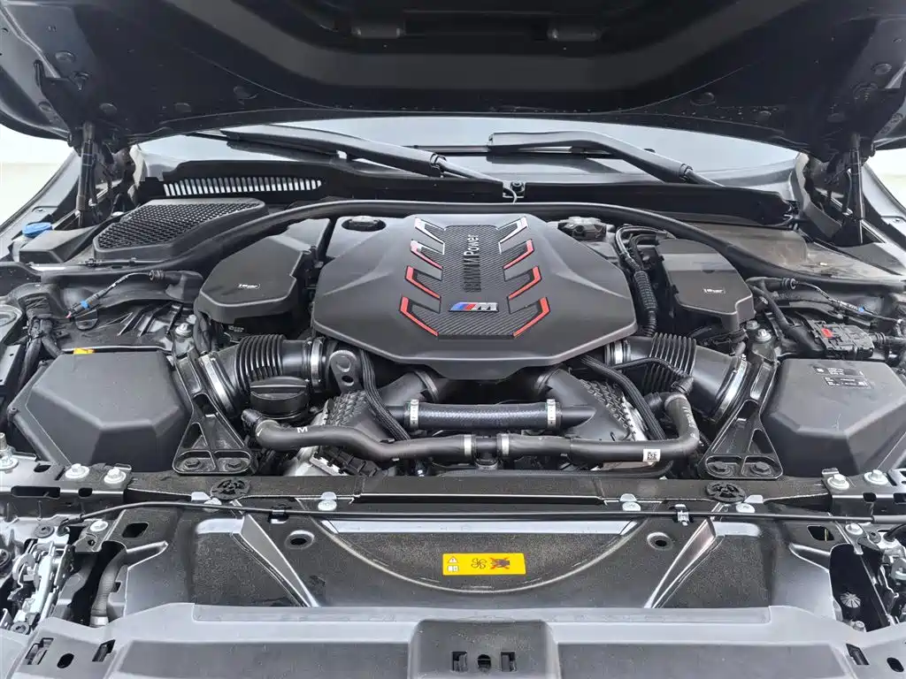 BMW M5 New Energy — фото 17