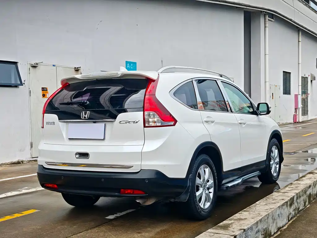 Honda CR-V 2015 — фото 14
