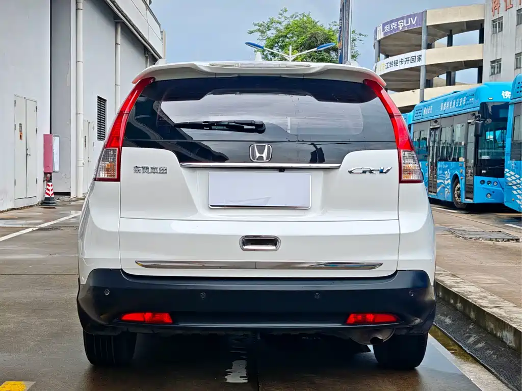 Honda CR-V 2015 — фото 15