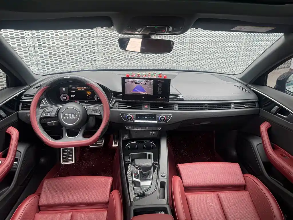 Audi A4L 2025