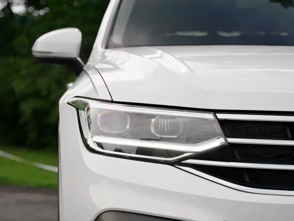 Volkswagen Tiguan L 2021 — фото 3