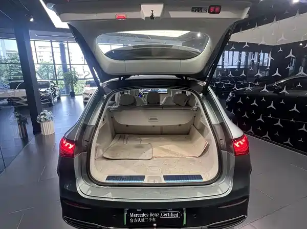 Mercedes-Benz EQE SUV 2024