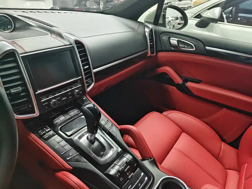 Porsche Cayenne 2013
