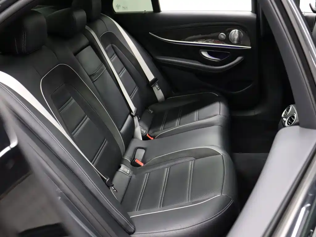 Mercedes-Benz E-Class AMG 2021 — фото 26