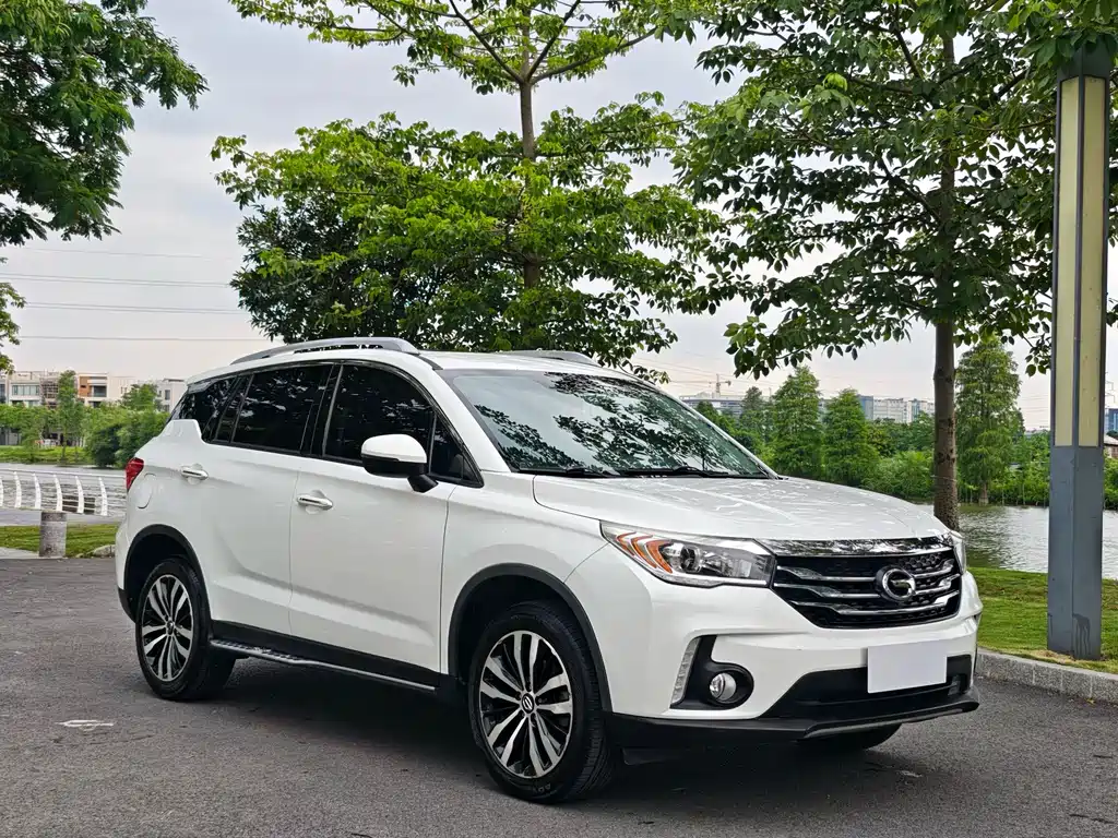 GAC Motor Trumpchi GS4 2016