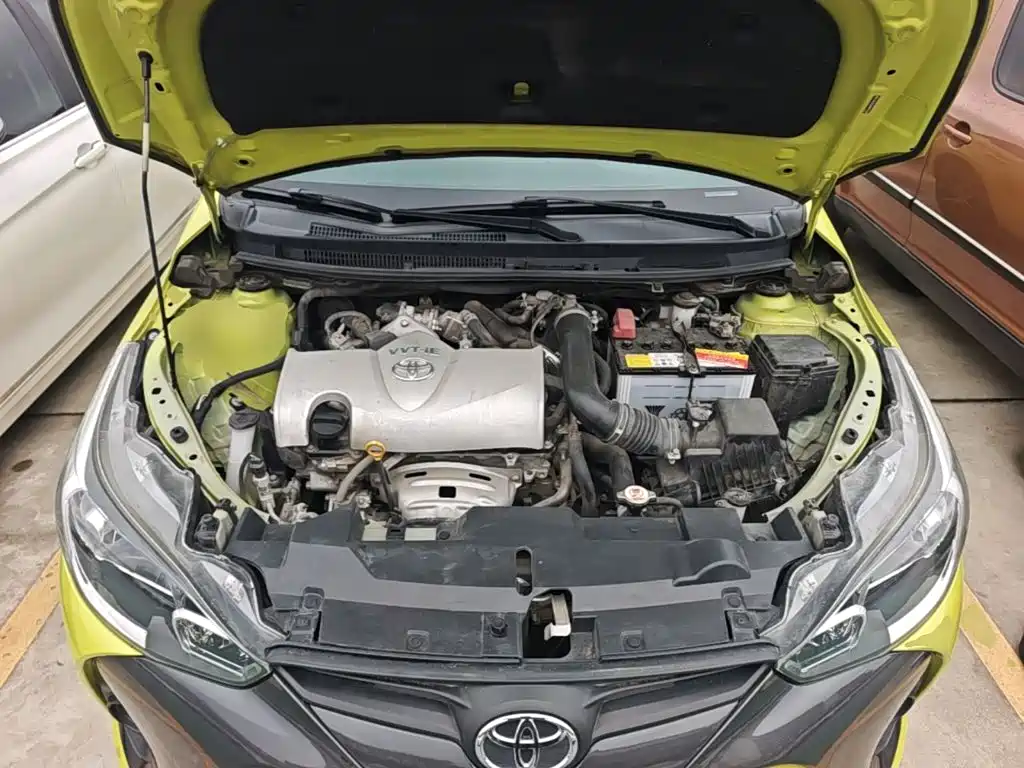 Toyota Yaris L 2019 — фото 20