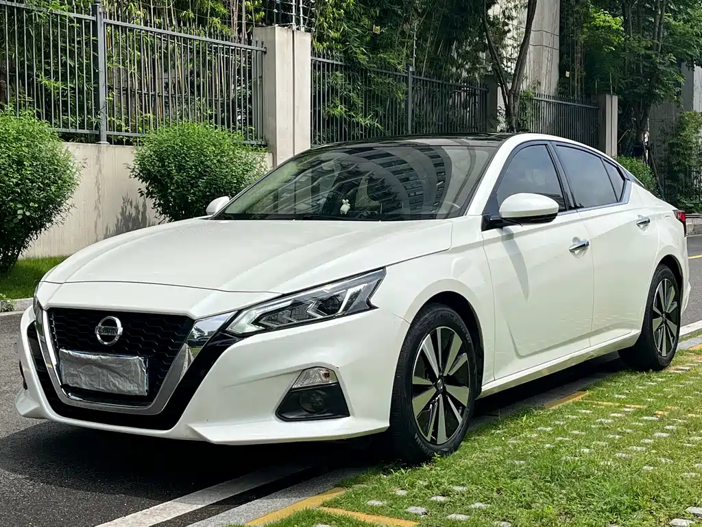 Nissan Teana 2021