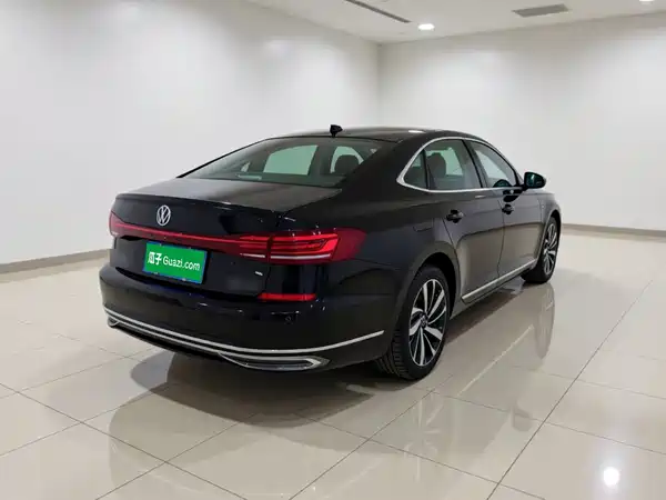 Volkswagen Passat 2022