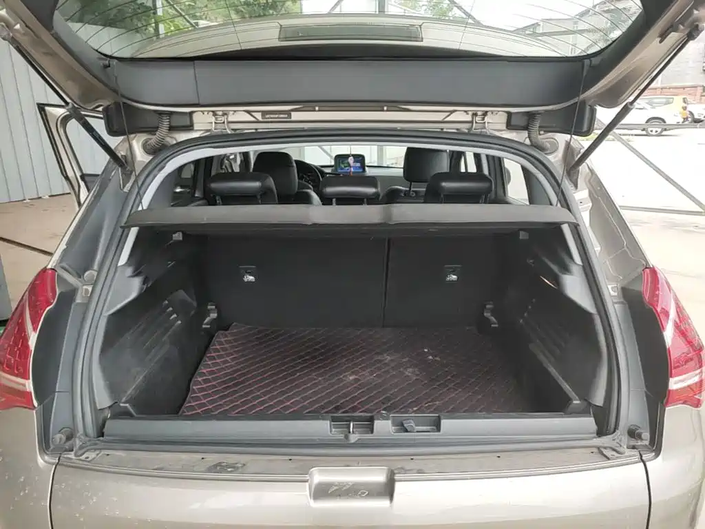 Peugeot 3008 2015 — фото 19