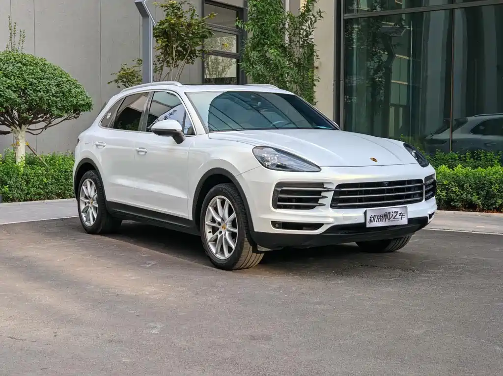 Porsche Cayenne 2018 — фото 6
