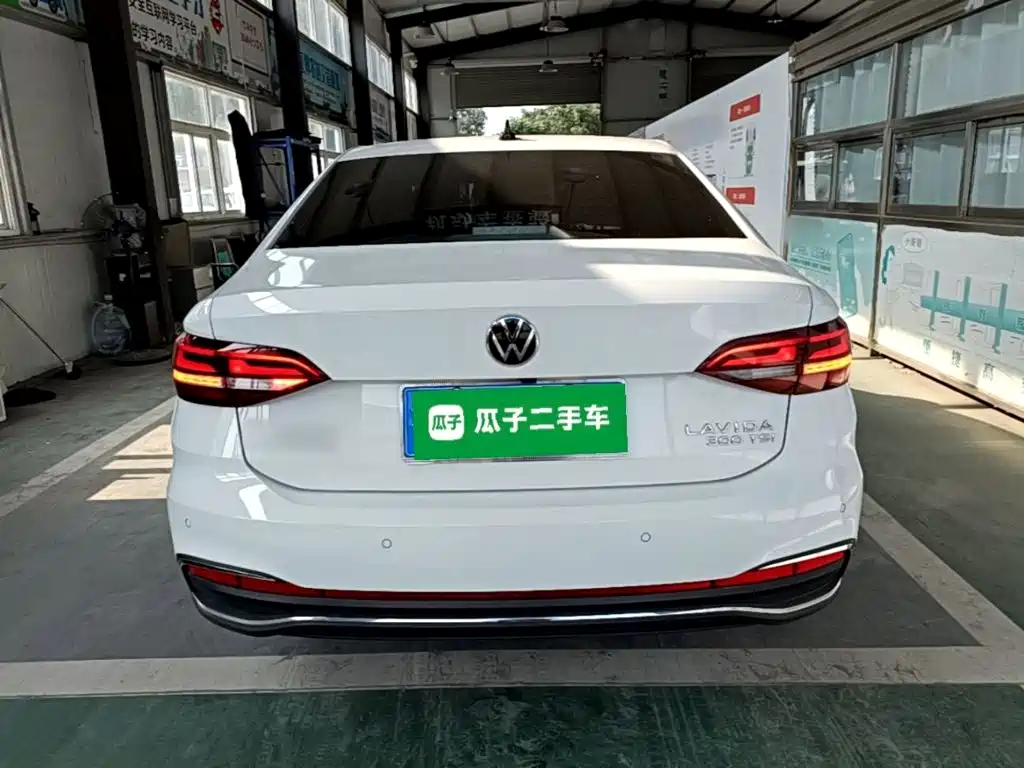 Volkswagen Lavida 2024