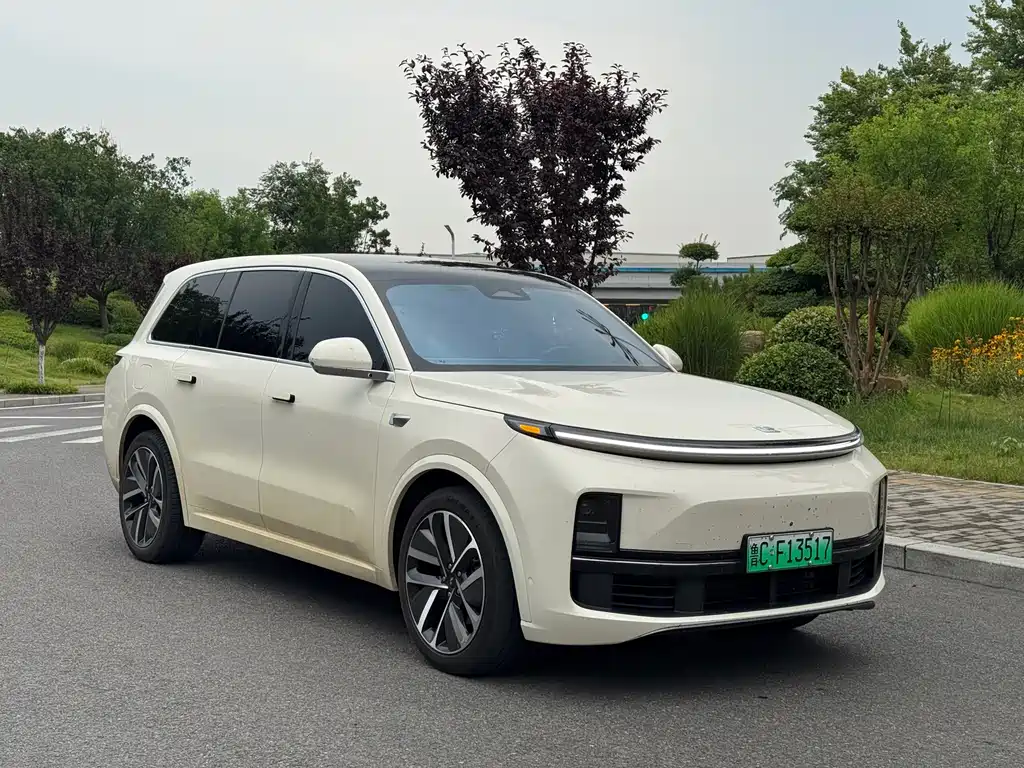 Li Auto Li L9 2024