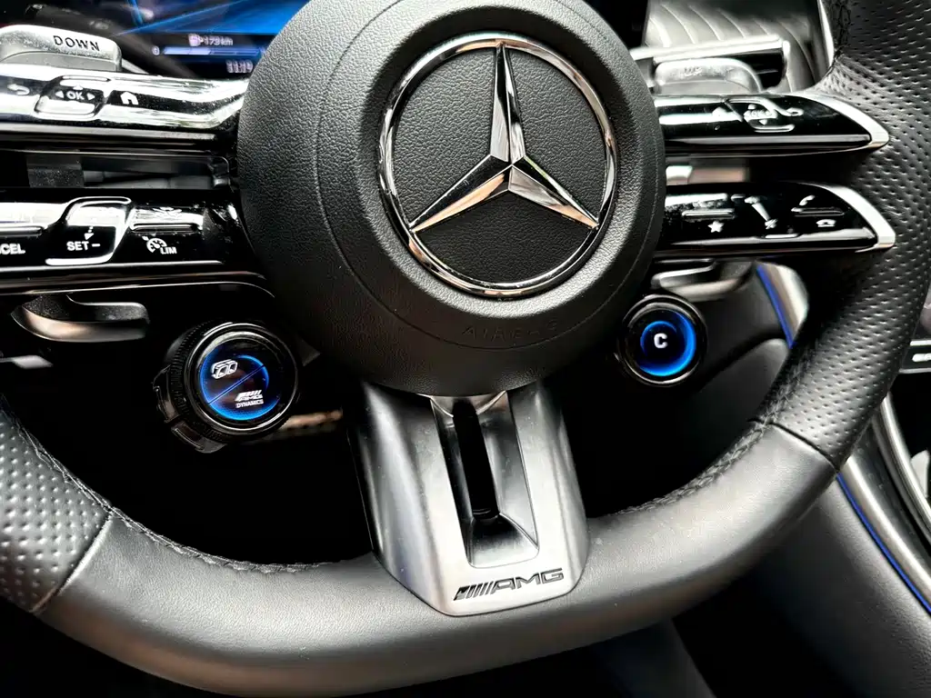 Mercedes-Benz GLC AMG 2024 — фото 13