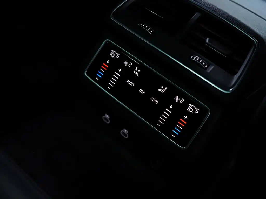 Audi RS 6 2024 — фото 46
