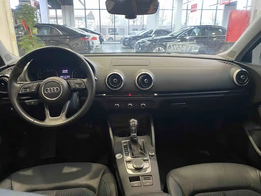 Audi A3 2020 — фото 10