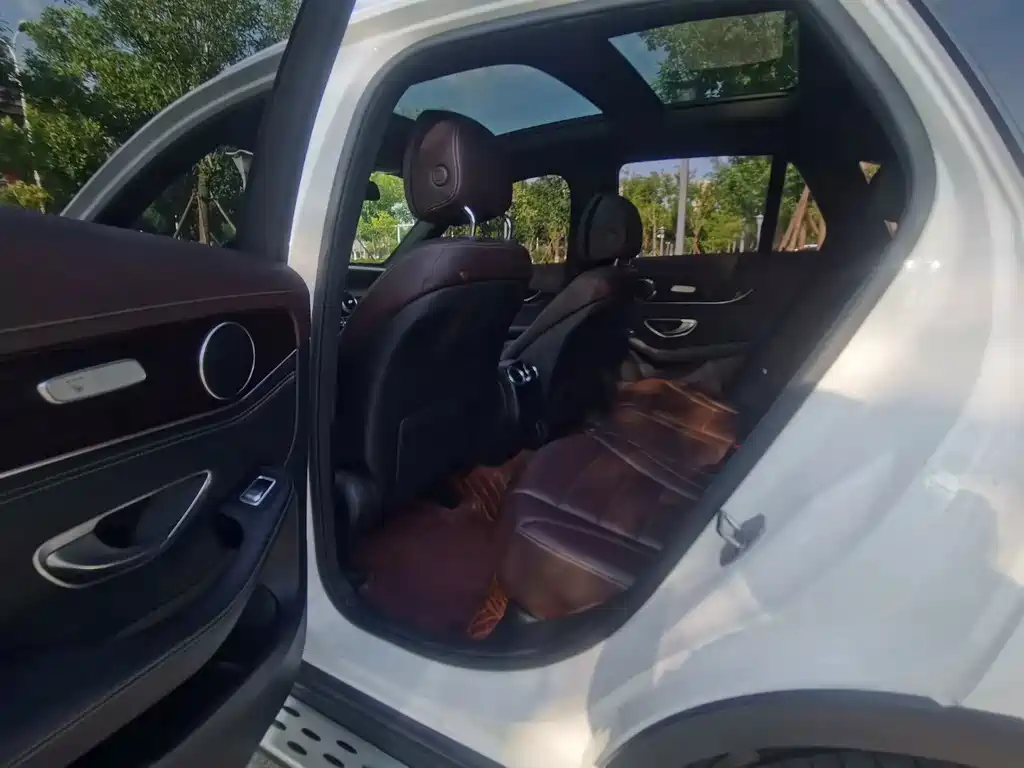 Mercedes-Benz GLC 2018