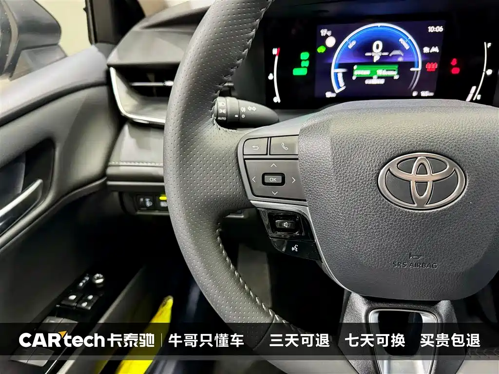 Toyota Camry 2026 — фото 26