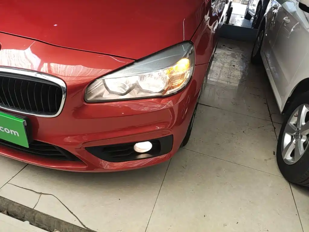 BMW 2 Series Station Wagon 2016 — фото 18