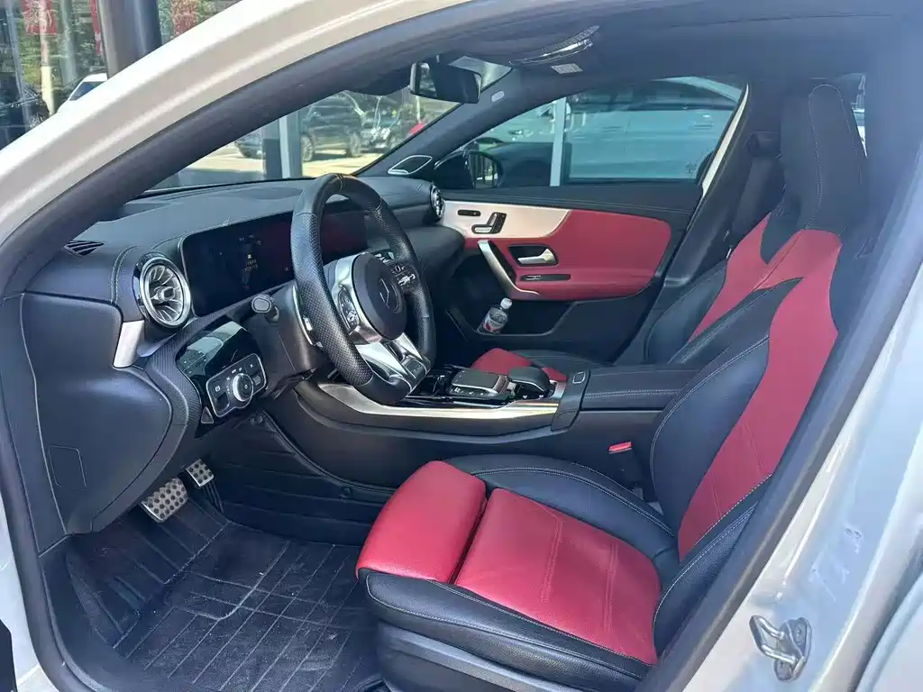 Mercedes-Benz A-Class AMG 2020 — фото 8
