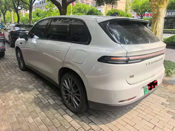 Leapmotor C10 2025
