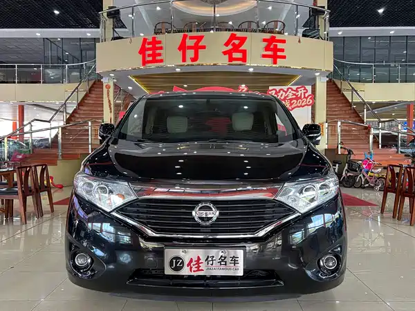 Nissan Quest 2015