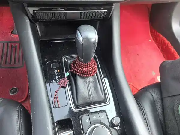 Mazda Atenza 2020